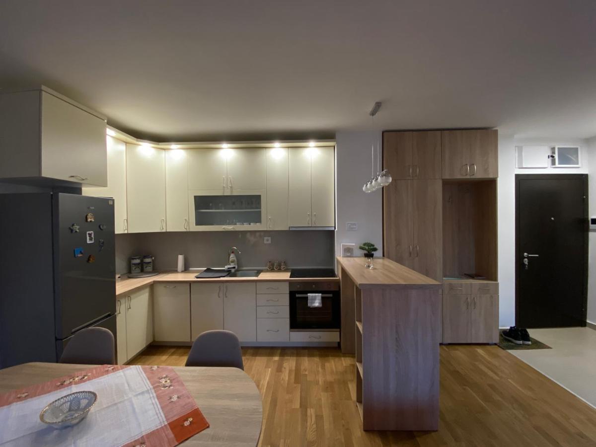 Lux Advent Apartment Subotica Luaran gambar