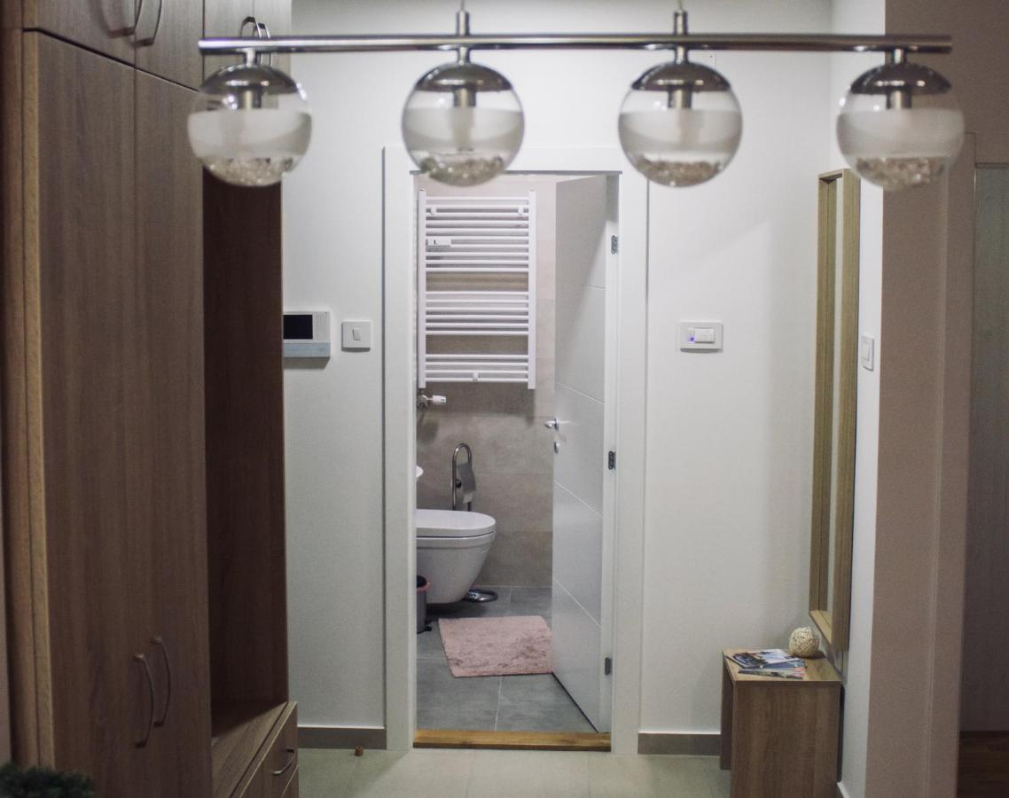 Lux Advent Apartment Subotica Luaran gambar