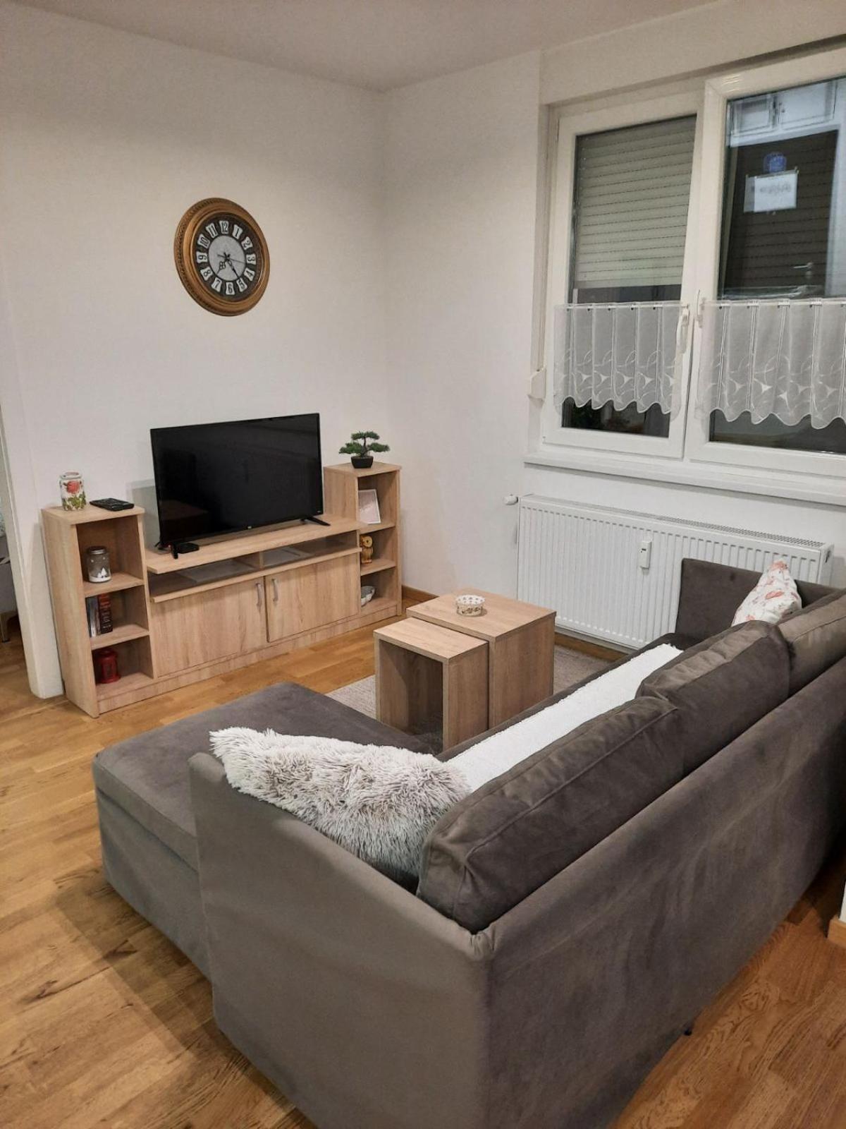 Lux Advent Apartment Subotica Luaran gambar